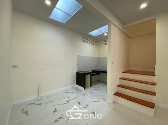Townhouse for Sell 2-Story house Soi Sukhumvit 101/1