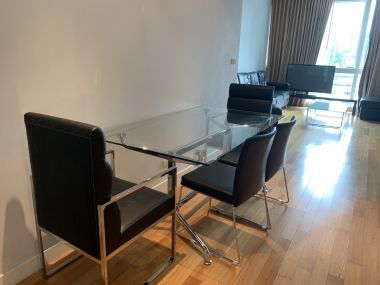 ปล่อยเช่า Millennium Residence คอนโดหรู Style Luxury ในราคาเพียง 45,000บาท/เดือน 2 ห้องนอน 2 ห้องน้ำ 90ตรม. ใกล้ BTS อโศก เฟอร์นิเจอร์ครบพร้อมเข้าอยู่