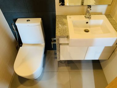 ปล่อยเช่า Millennium Residence คอนโดหรู Style Luxury ในราคาเพียง 45,000บาท/เดือน 2 ห้องนอน 2 ห้องน้ำ 90ตรม. ใกล้ BTS อโศก เฟอร์นิเจอร์ครบพร้อมเข้าอยู่