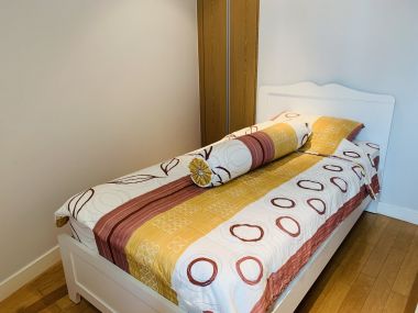 ปล่อยเช่า Millennium Residence คอนโดหรู Style Luxury ในราคาเพียง 45,000บาท/เดือน 2 ห้องนอน 2 ห้องน้ำ 90ตรม. ใกล้ BTS อโศก เฟอร์นิเจอร์ครบพร้อมเข้าอยู่