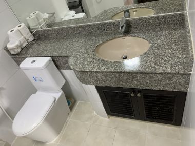 ห้องว่างให้เช่า ซิตี้ รีสอร์ท 49 ห้องใหญ่ 2ห้องนอน 2ห้องน้ำ