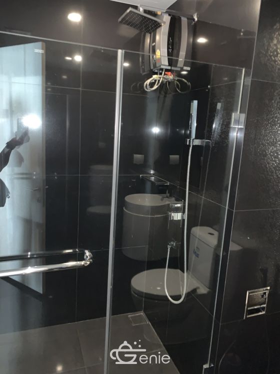 For rent/sale at Rhythm Sukhumvit 36 - 38 2 Bathroom 2 ฺBathroom Fully furnished