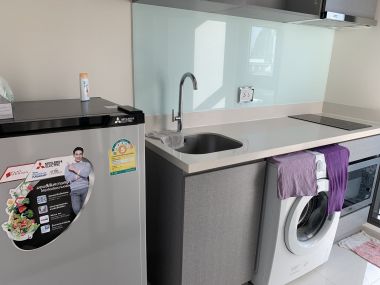 ** Hot Deal! ** For rent/sale at Rhythm Sukhumvit 36 - 38