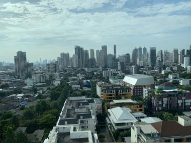 ** Hot Deal! ** For rent at Rhythm Sukhumvit 36 - 38