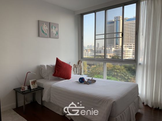 Newly renovated 4 Bedroom Apartment in Sathorn, only 5 min walk to BTS Surasak