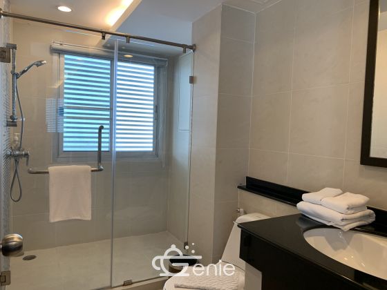 Newly renovated 4 Bedroom Apartment in Sathorn, only 5 min walk to BTS Surasak