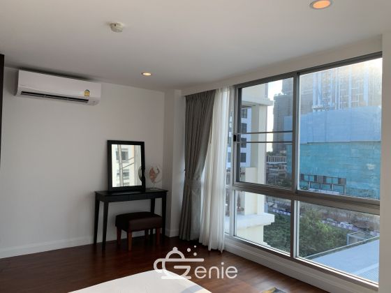 Newly renovated 4 Bedroom Apartment in Sathorn, only 5 min walk to BTS Surasak