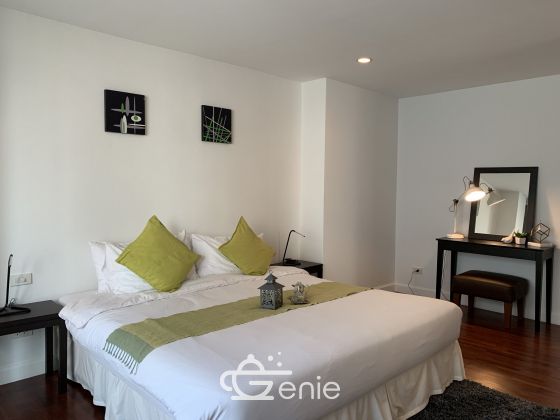 Newly renovated 4 Bedroom Apartment in Sathorn, only 5 min walk to BTS Surasak