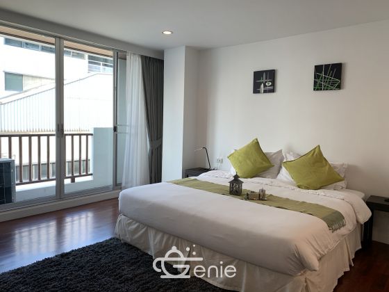 Newly renovated 4 Bedroom Apartment in Sathorn, only 5 min walk to BTS Surasak