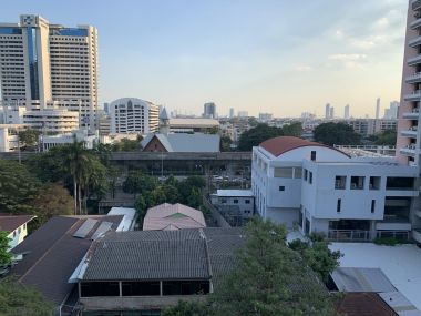 Newly renovated 4 Bedroom Apartment in Sathorn, only 5 min walk to BTS Surasak