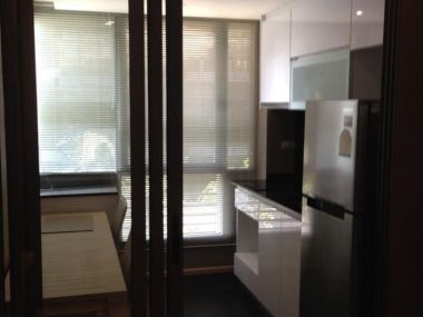 คอนโดให้เช่า KLASS Silom  1 ห้องนอน 1 ห้องน้ำ  33 ตรม. 23,000 บาท/เดือน  Fully furnished