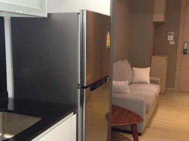 คอนโดให้เช่า KLASS Silom  1 ห้องนอน 1 ห้องน้ำ  33 ตรม. 23,000 บาท/เดือน  Fully furnished