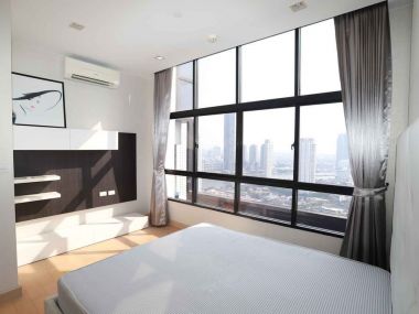 For rent at Urbano Absolute Sathon – Taksin 3 Bedroom 3 Bathroom 55,000THB/month 36th Floor Fully furnished