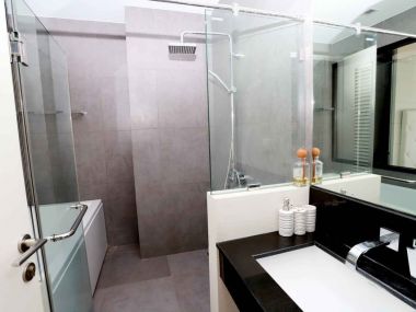 For rent at Urbano Absolute Sathon – Taksin 3 Bedroom 3 Bathroom 55,000THB/month 36th Floor Fully furnished