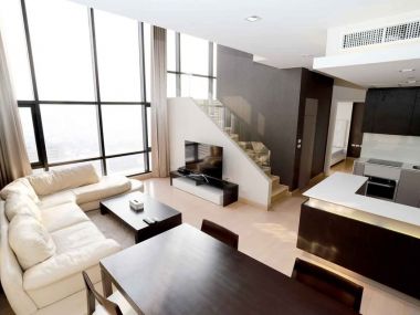 For rent at Urbano Absolute Sathon – Taksin 3 Bedroom 3 Bathroom 55,000THB/month 36th Floor Fully furnished