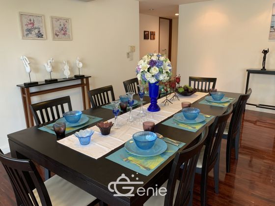 Spacious 4 Bedroom apartment in heart of Sathorn, 5 mins to BTS Surasak