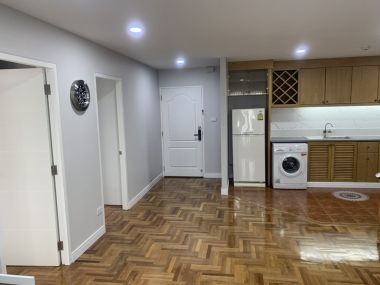 ปล่อยเช่า! 49 Suite 2ห้องนอน 80ตรม. ห้องใหญ่ อยู่สบาย เพียง 32,000บาท/เดือน เฟอร์นิเจอร์ครบพร้อมเข้าอยู่