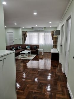 For Rent! at 49 Suite 2 Bedroom 2 Bathroom 30,000 THB/Month Fully furnished