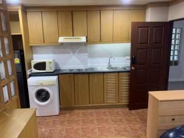 ปล่อยเช่า! 49 Suite 1ห้องนอน 40ตรม. เพียง 13,000บาท/เดือน เฟอร์นิเจอร์ครบพร้อมเข้าอยู่