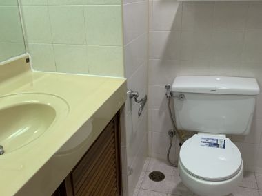 ปล่อยเช่า! 49 Suite 2ห้องนอน 80ตรม. ห้องใหญ่ อยู่สบาย เพียง 25,000บาท/เดือน เฟอร์นิเจอร์ครบพร้อมเข้าอยู่