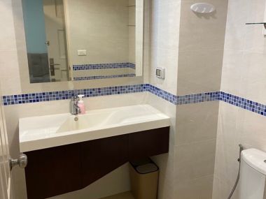 Life @Sukhumvit 65 ปล่อยเช่า! ในราคาเพียง 17,000บาท/เดือน 1 ห้องนอน 41ตรม. ชั้น 17 ใกล้ BTS พระโขนง เฟอร์นิเจอร์ครบพร้อมเข้าอยู่