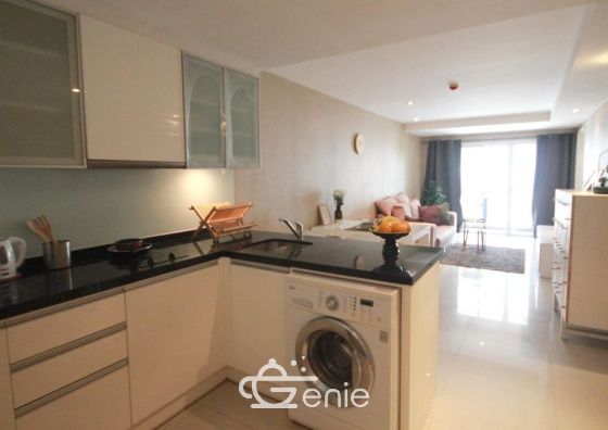 Apartment for sale at Lenice Ekkamai 1 Bedroom 1 Bathroom Size 52 sqm. 4th Floor 5.6M THB Fully furnished