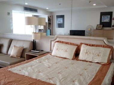 ให้เช่า The Trendy Condominium ราคาดี เดินทางแค่ 3นาที ถึงสถานีรถไฟฟ้า นานา ราคาสุดคุ้ม เพียง 17,000บาท/เดือน ห้องสตูดิโอ 1 ห้องน้ำ 35ตรม ใกล้ BTS นานา เฟอร์นิเจอร์ครบพร้อมเข้าอยู่