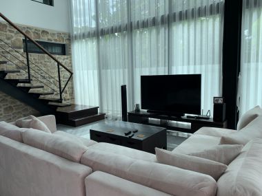 4Bed 4 Bath Modern House in Ratchadafor rent & sale