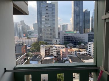 For rent at Lumpini Place Rama9 - Ratchada 1 Bedroom 1 Bathroom 13,000THB/month Fully furnished