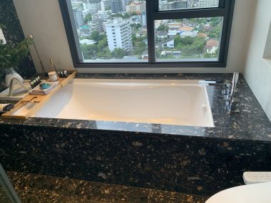 For rent/sale at BEATNIQ Sukhumvit 32 2 Bedroom 2 Bathroom  Fully furnished