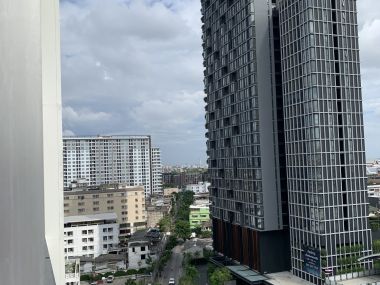 for rent at The Room 62 1 Bedroom 1 Bathroom 22,000/month Fully furnished