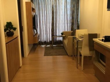 For rent condo Rhythm Sukhumvit 50 only 150 meters walk to onnut BTS