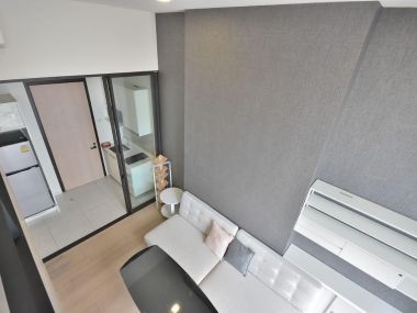 For rent Chewathai residence asoke 1bed Duplex 1bath on 19fl 34 SQM Priec 18,000