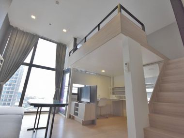 For rent Chewathai residence asoke 1bed Duplex 1bath on 19fl 34 SQM Priec 18,000