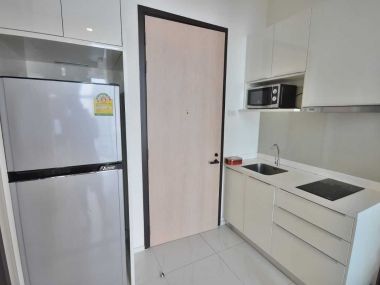 For rent Chewathai residence asoke 1bed Duplex 1bath on 19fl 34 SQM Priec 18,000