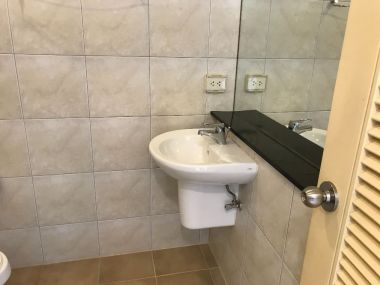 ** ลดกระหน่ำ! ** ปล่อยเช่า Hampton Thonglor 10 ในราคาเพียง 50,000บาท/เดือน 2 ห้องนอน 2 ห้องน้ำ 90ตรม. ห้องใหญ่อยู่สบาย ใกล้ BTS ทองหล่อ เฟอร์นิเจอร์ครบพร้อมเข้าอยู่ (P-00786)