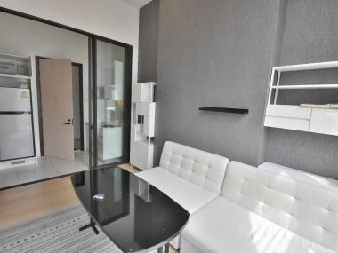 For rent Chewathai residence asoke 1bed Duplex 1bath on 18 fl 34 SQM Priec 18,000
