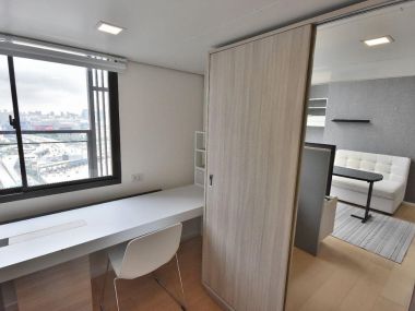 For rent Chewathai residence asoke 1bed Duplex 1bath on 18 fl 34 SQM Priec 18,000