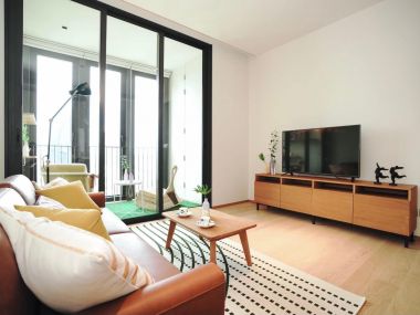 Beatniq High rise condominium Super Luxury Class - (Full furnised) with double balcony
