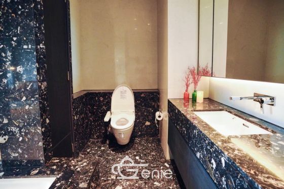 Beatniq High rise condominium Super Luxury Class - (Full furnised) with double balcony