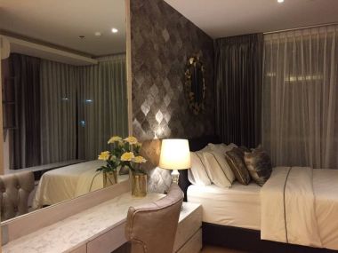 ปล่อยเช่า! H Condo Sukhumvit 43 ในราคาเพียง 49,999 บาท/เดือน 2 ห้องนอน 1 ห้องน้ำ 70ตรม. เฟอร์นิเจอร์ครบพร้อมเข้าอยู่ (ต่อรองราคาได้)