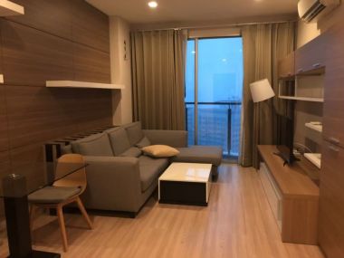 For rent at Sky Walk 1 Bedroom 1 Bathroom 33,000THB/month Fully furnished (can negotiate)