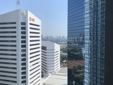 ปล่อยเช่า/ปล่อยขาย! Ivy Ampio เฟอร์นิเจอร์ Built in ชั้นสูง++ วิวสวย ไทป์ สตูดิโอ 35ตรม. ใกล้ MRT ศูนย์วัฒนธรรมฯ ตกแต่งครบครบพร้อมเข้าอยู่