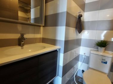For Sale/Rent ! at Ceil by Sansiri 1 Bedroom 1 Bathroom 3,390,000 THB (Transfer 50/50) Rent 15,000 THB/Month Fully furnished (PROP000141)