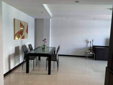 Apartment for rent at  at Avenue 61 1 Bedroom 1 Bathroom 8th Floor 45,000THB/month Fully furnished
