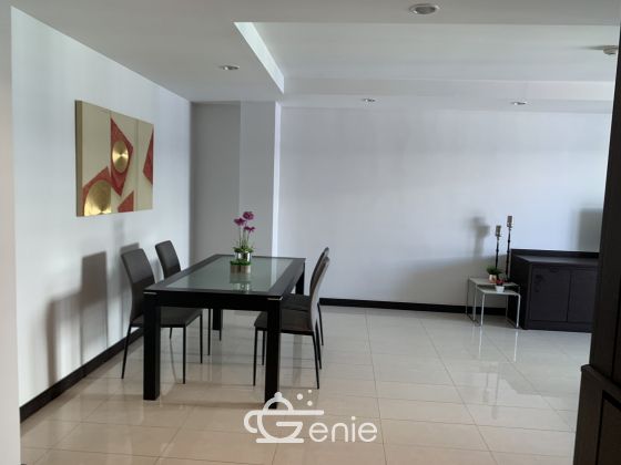 Apartment for rent at at Avenue 61 1 Bedroom 1 Bathroom 8th Floor 45,000THB/month Fully furnished