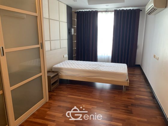 Apartment for rent at at Avenue 61 1 Bedroom 1 Bathroom 8th Floor 45,000THB/month Fully furnished