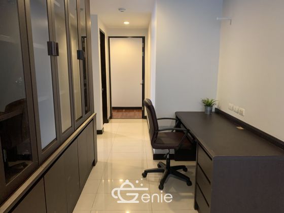 Apartment for rent at at Avenue 61 1 Bedroom 1 Bathroom 8th Floor 45,000THB/month Fully furnished