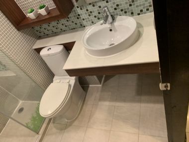 Apartment for rent at  at Avenue 61 1 Bedroom 1 Bathroom 8th Floor 45,000THB/month Fully furnished