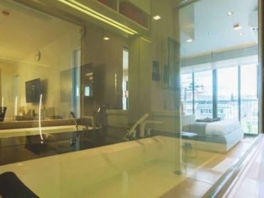 For rent at PARK 24 2 Bedroom 2 Bathroom 45,000THB/month 60 sqm. Fully furnished